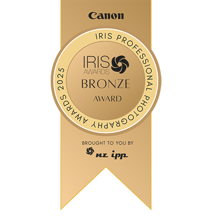 Canon Iris Professional Photography Award ribbon for Bronze, featuring the Canon logo and 'nzipp' on a beige background.